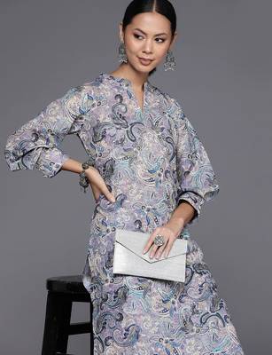 Women Paisley Printed Regular Kurta With Trousers 2