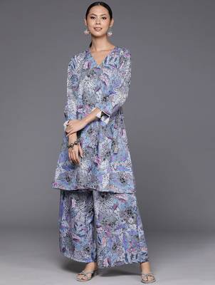 Women Abstract Printed Angrakha Style Kurta With Palazzos 6