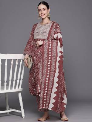 Bandhani Printed Regular Thread Work Pure Cotton Kurta With Trousers & Dupatta 8