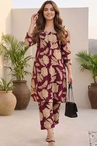 Women Floral Printed Regular Pure Cotton Kurta with Trousers