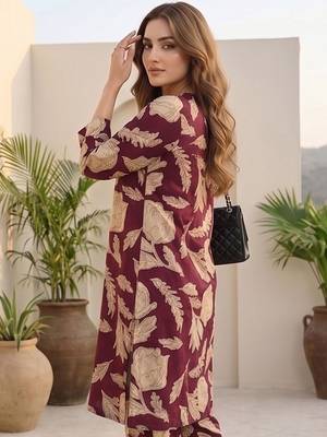 Women Floral Printed Regular Pure Cotton Kurta with Trousers 6