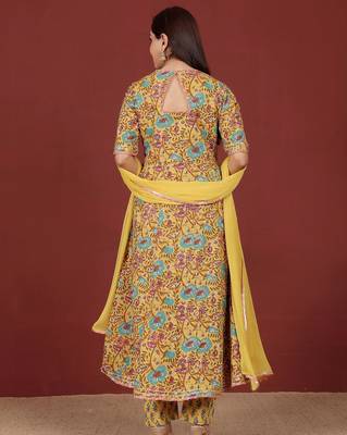 Women Floral Printed Regular Gotta Patti Pure Cotton Kurta, Trousers with Dupatta 6
