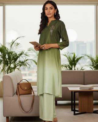 Women Ombre Dyed Regular Thread Work Kurta with Trousers 1