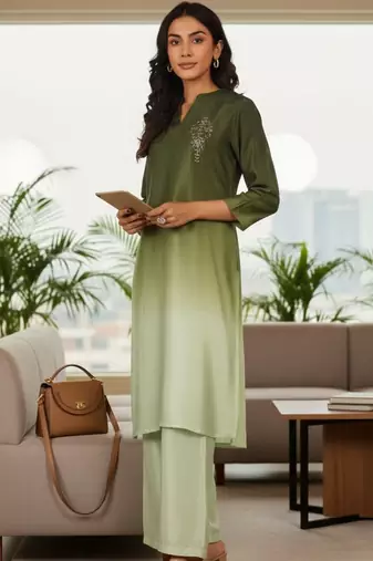 Women Ombre Dyed Regular Thread Work Kurta with Trousers