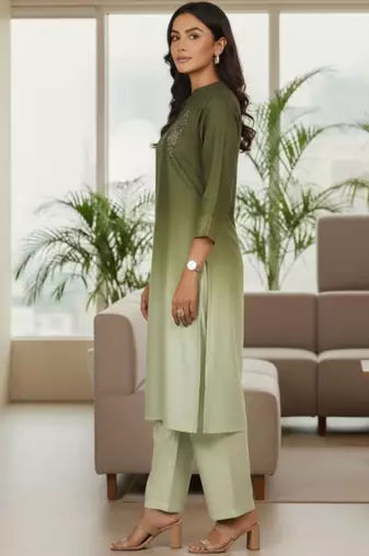 Women Ombre Dyed Regular Thread Work Kurta with Trousers