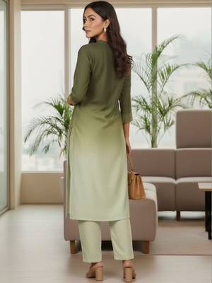 Women Ombre Dyed Regular Thread Work Kurta with Trousers 6