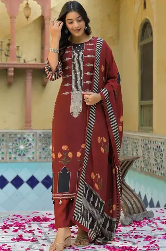 Women Ethnic Motifs Printed Regular Kurta with Trousers & With Dupatta