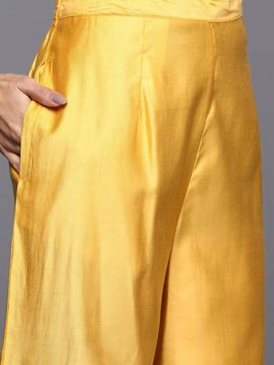 Women Yellow Printed Liva Kurta with Palazzos & With Dupatta 4