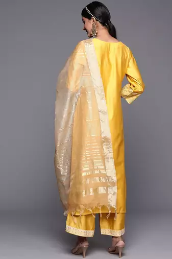Women Yellow Printed Liva Kurta with Palazzos & With Dupatta