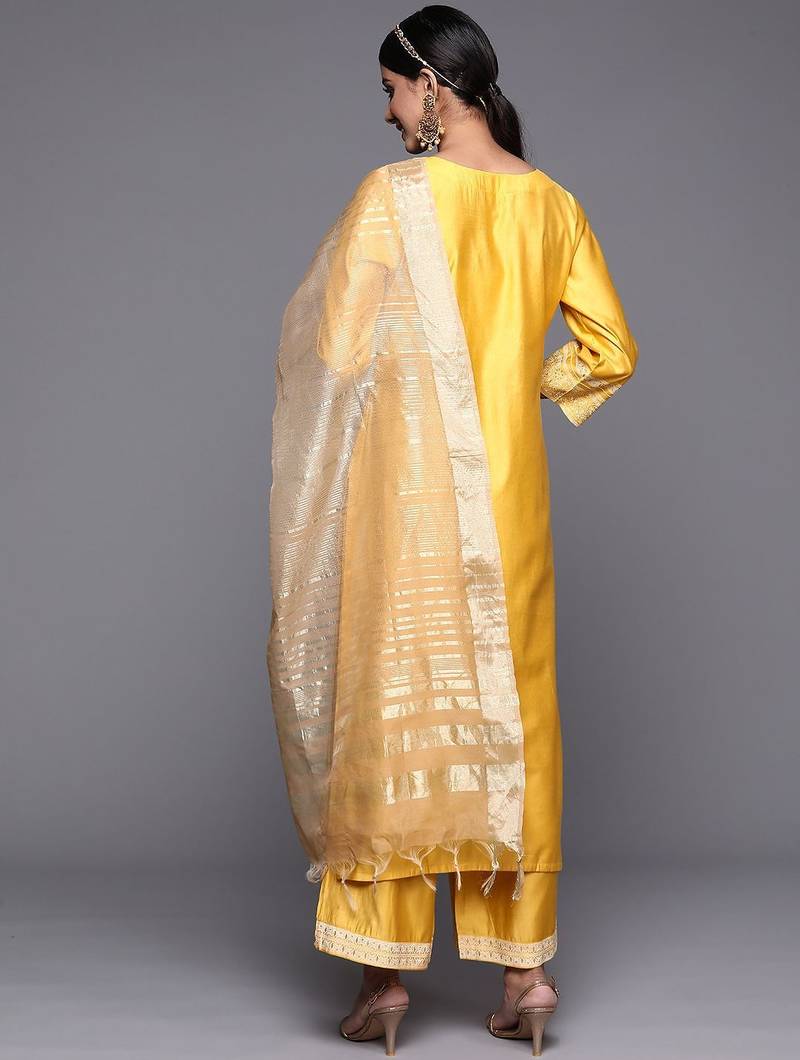 Women Yellow Printed Liva Kurta with Palazzos & With Dupatta