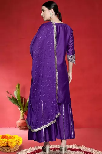 Women Floral Embroidered Kurta with Palazzos & Dupatta