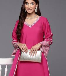 Women Floral Embroidered Thread Work Kurta with Embroidered Trousers & Dupatta
