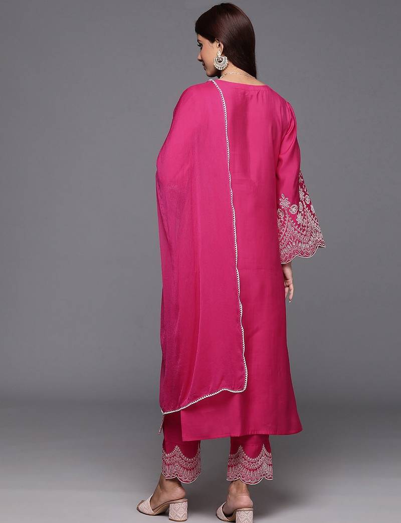 Women Floral Embroidered Thread Work Kurta with Embroidered Trousers & Dupatta