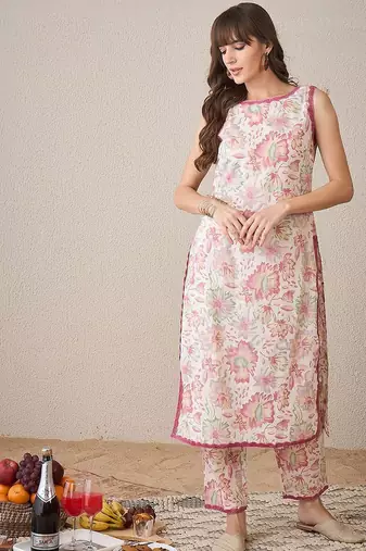 Floral Printed Sleeveless Pure Cotton Straight Kurta with Trouser