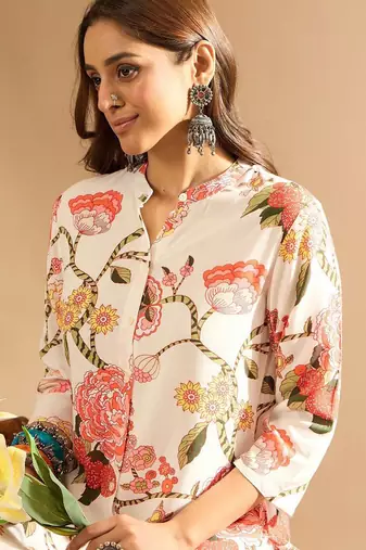 Women Floral Printed Regular Kurta with Palazzos