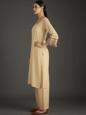 Women Ethnic Motifs Regular Thread Work Kurta with Trousers & With Dupatta 3