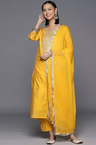 Women Ethnic Motifs Embroidered Chanderi Silk Kurta with Trousers & With Dupatta