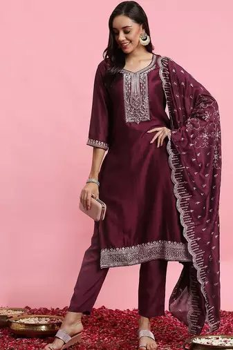 Floral Embroidered Regular Thread Work Kurta With Trousers & Dupatta