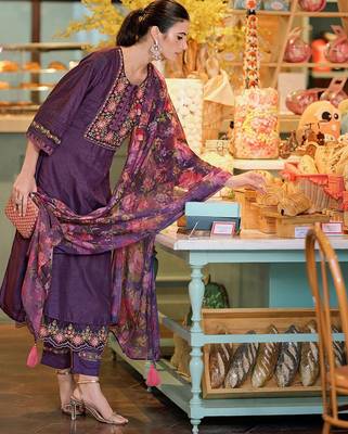 Floral Yoke Design Regular Thread Work A-Line Kurta with Trousers & With Dupatta 3