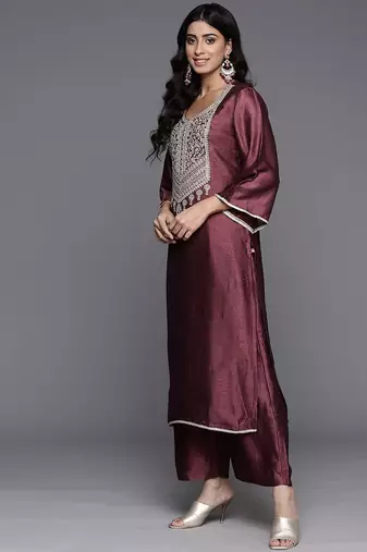 Ethnic Motifs Embroidered Zari Kurta with Palazzos & Dupatta
