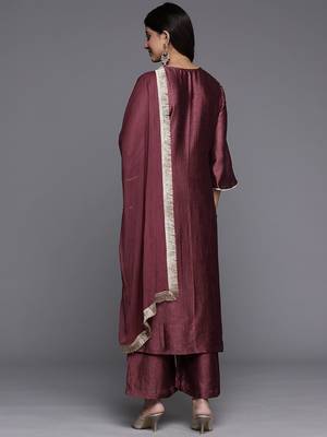 Ethnic Motifs Embroidered Zari Kurta with Palazzos & Dupatta 7