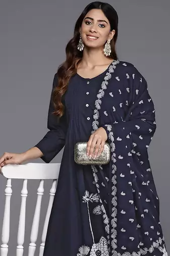 Floral Printed Kurta with Trousers & Dupatta