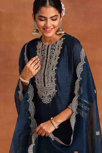 Navy Blue Ethnic Motifs Embroidered Kurta With Trousers & Dupatta