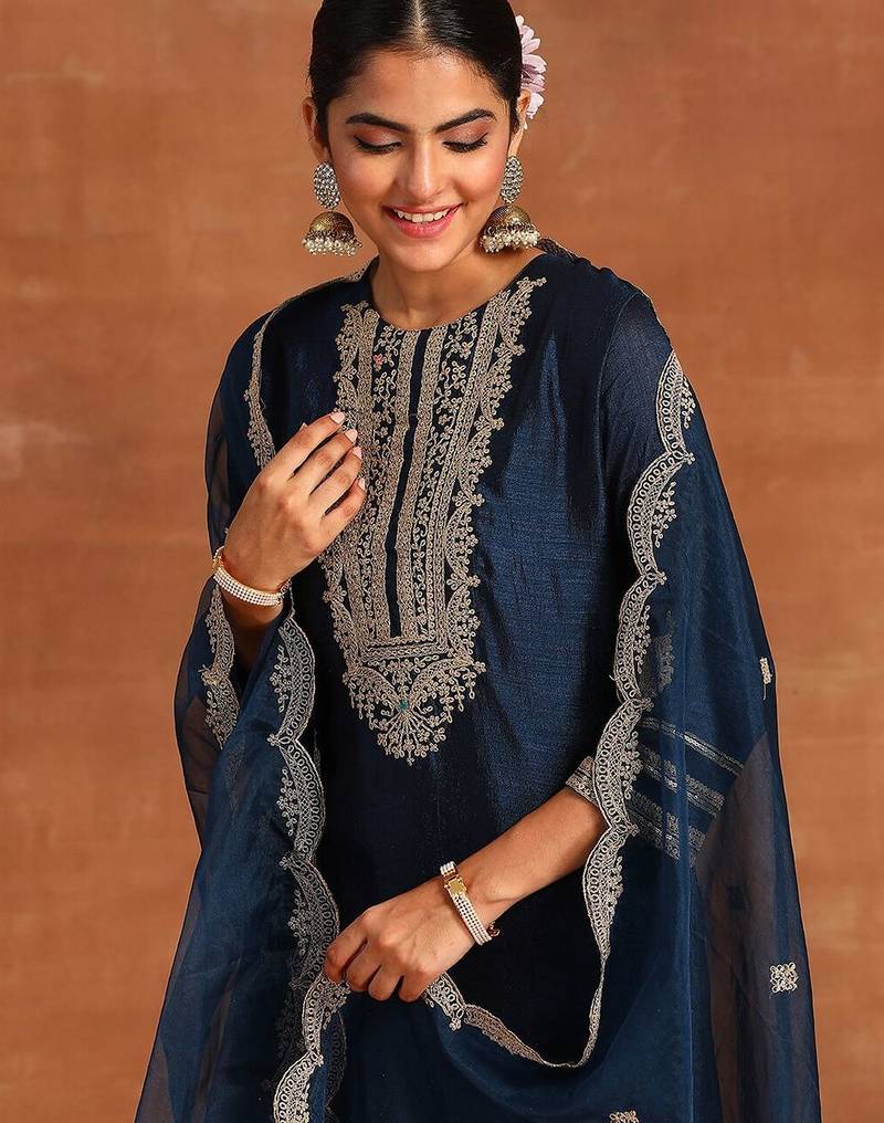 Navy Blue Ethnic Motifs Embroidered Kurta With Trousers & Dupatta