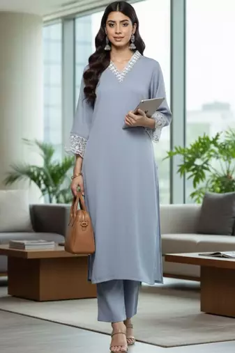 Women Regular Thread Work Silk Crepe Kurta with Trousers