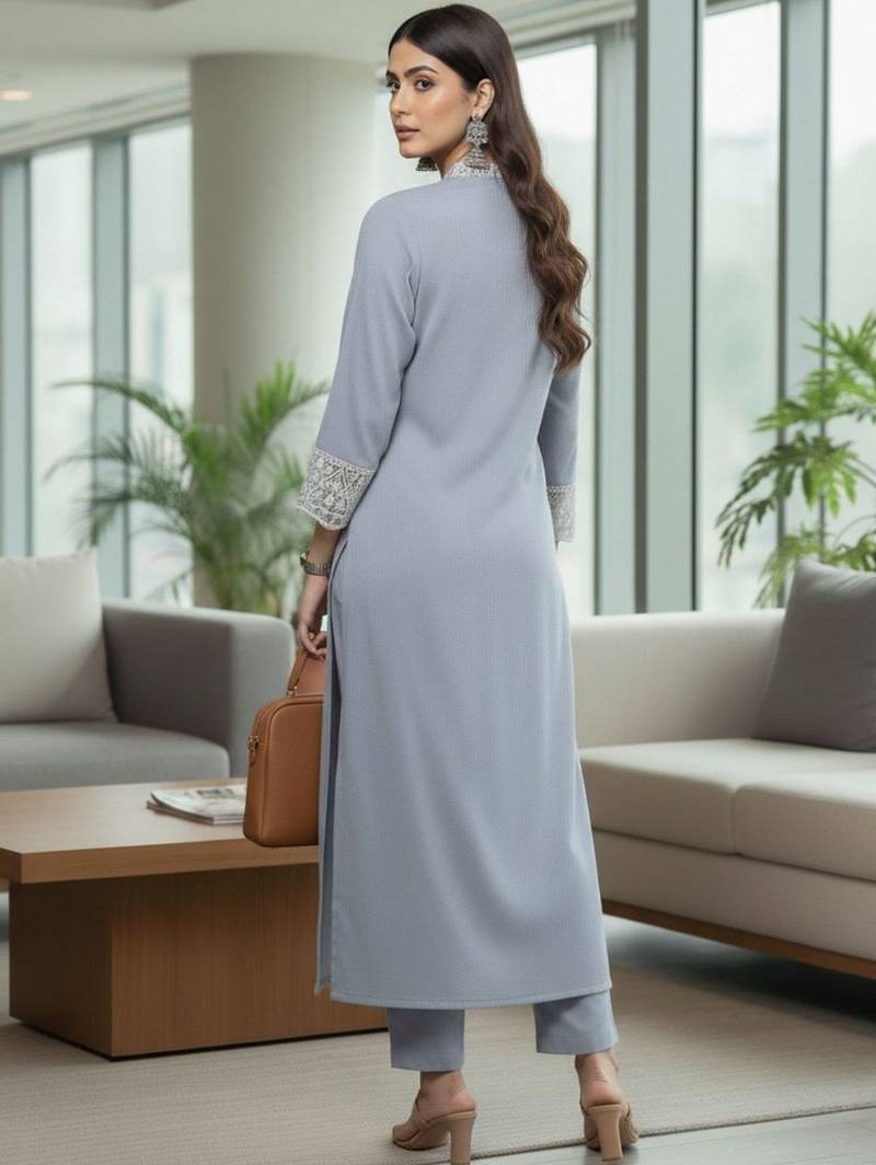 Women Regular Thread Work Silk Crepe Kurta with Trousers