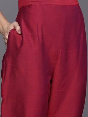 Women Floral Yoke Design Sequinned Chanderi Silk Kurta with Trousers & Dupatta 4
