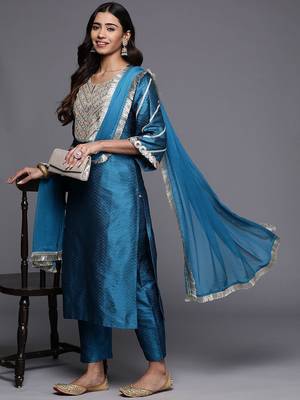 Woven Design Notch Neck Thread Work Straight Kurta With Trousers & Dupatta 7