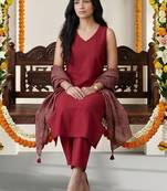 Women Ethnic Motifs Regular Kurta with Trousers & With Dupatta