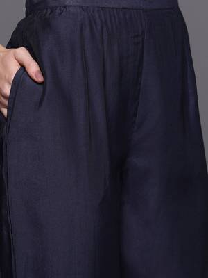 Ethnic Motifs Embroidered Regular Zardozi Liva Kurta with Trousers & With Dupatta 3