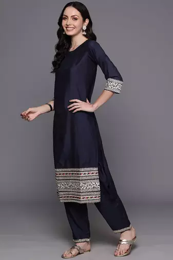 Ethnic Motifs Embroidered Regular Zardozi Liva Kurta with Trousers & With Dupatta