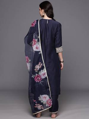 Ethnic Motifs Embroidered Regular Zardozi Liva Kurta with Trousers & With Dupatta 7
