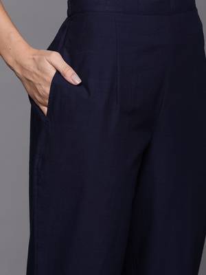 Women Ethnic Motifs Printed Kurta & Trousers With Dupatta 2