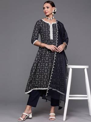 Women Ethnic Motifs Printed Kurta & Trousers With Dupatta 6