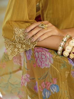 Women Floral Embroidered Regular Thread Work Pure Cotton Kurta with Trousers & With Dupatta 4