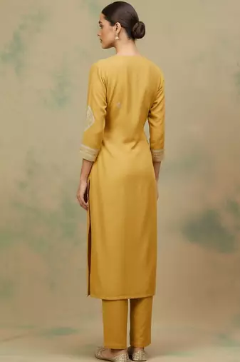 Women Ethnic Motifs Embroidered Regular Thread Work Kurta with Trousers & With Dupatta
