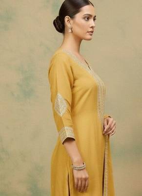 Women Ethnic Motifs Embroidered Regular Thread Work Kurta with Trousers & With Dupatta 4