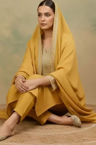 Women Ethnic Motifs Embroidered Regular Thread Work Kurta with Trousers & With Dupatta
