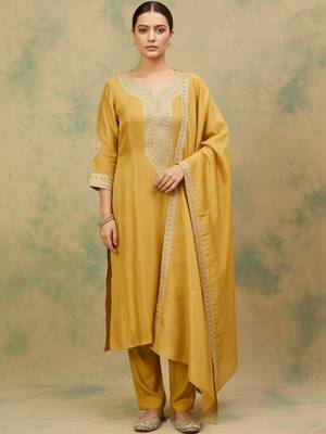 Women Ethnic Motifs Embroidered Regular Thread Work Kurta with Trousers & With Dupatta 7