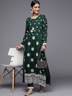 Women Green Ethnic Motifs Embroidered Kurta with Trousers 6
