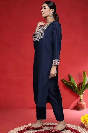 Women Ethnic Motifs Embroidered Regular Kurta with Trousers & Dupatta