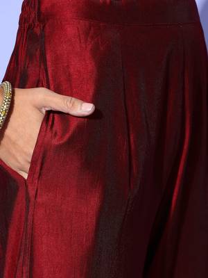 Women Maroon Floral Embroidered Sequinned Liva Kurta with Trousers & With Dupatta 6