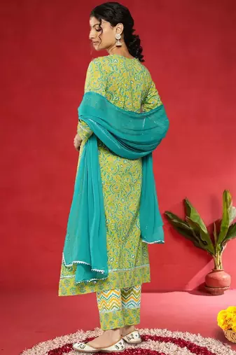 Women Floral Printed Regular Pure Cotton Kurta With Palazzos & Dupatta