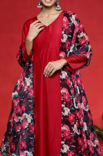 Floral Printed V-Neck Kurta With Trousers & Dupatta