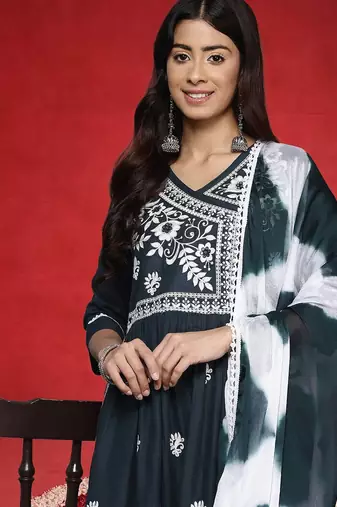 Ethnic Motifs Embroidered Angrakha V-Neck A-Line Kurta With Trousers & Dupatta