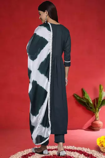 Ethnic Motifs Embroidered Angrakha V-Neck A-Line Kurta With Trousers & Dupatta